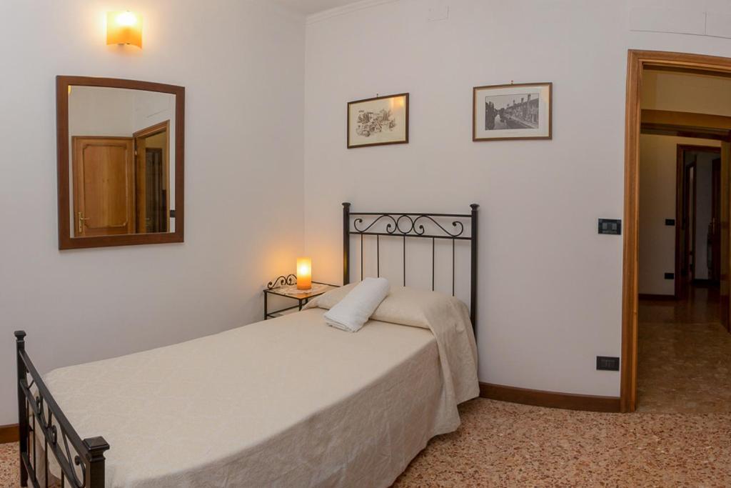 Casa San Giovanni E Paolo Veneza Exterior foto
